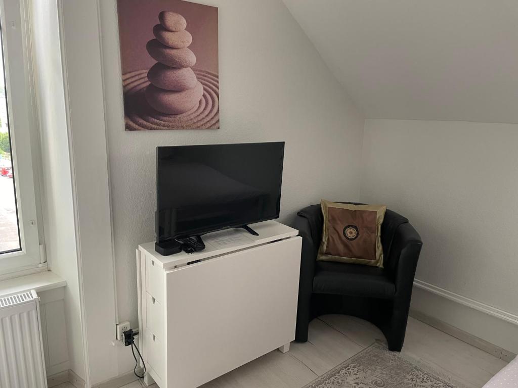 La Maison Bleue room 6